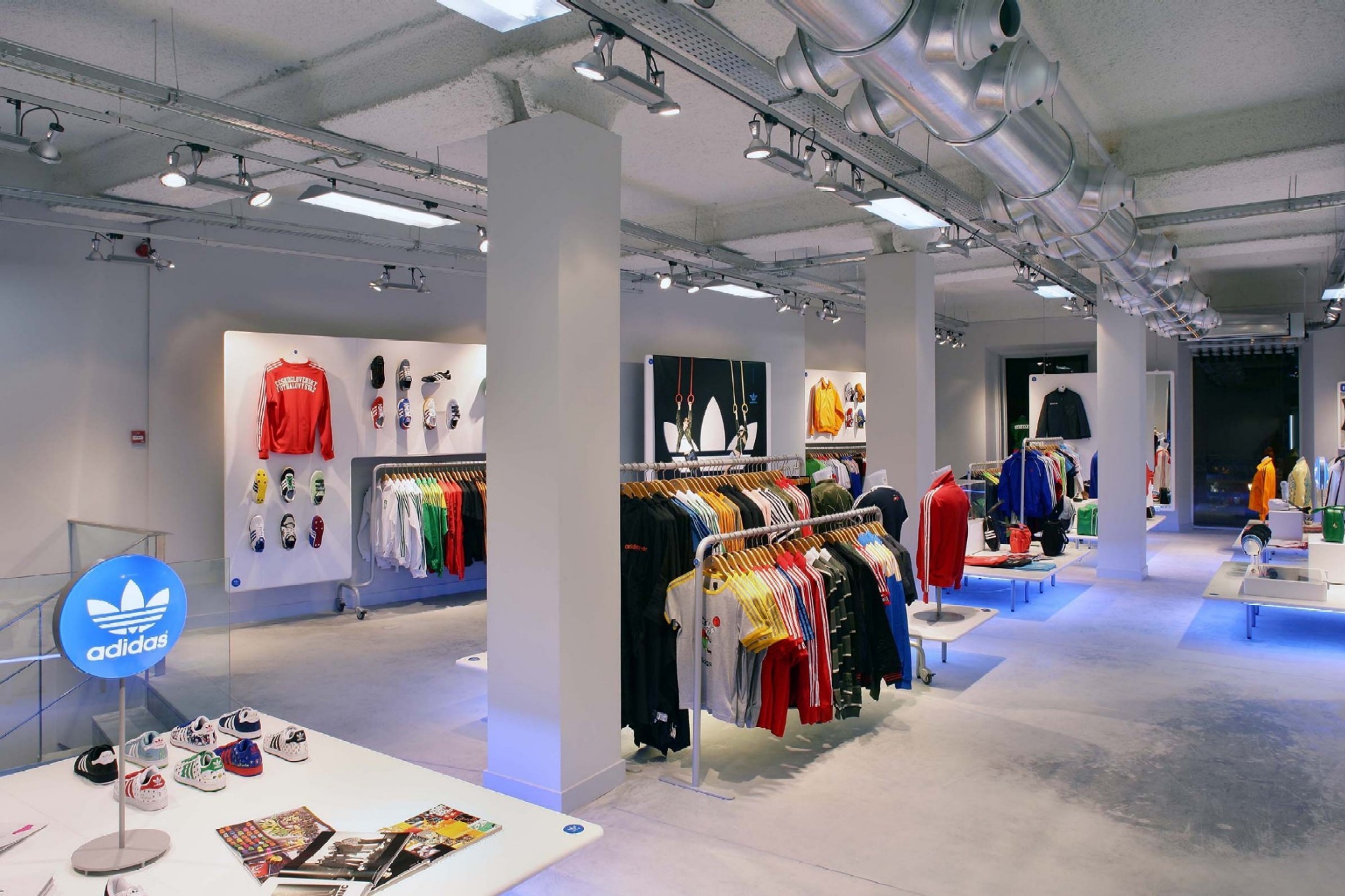 Adidas fuencarral madrid clearance